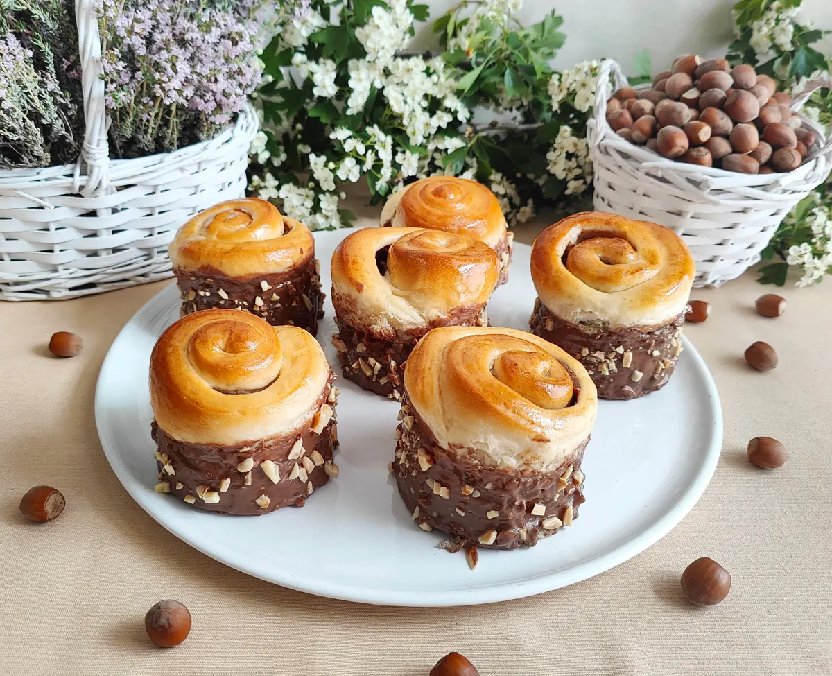 /assets/images/recipes/brioche-with-hazelnut-cream/1.webp
