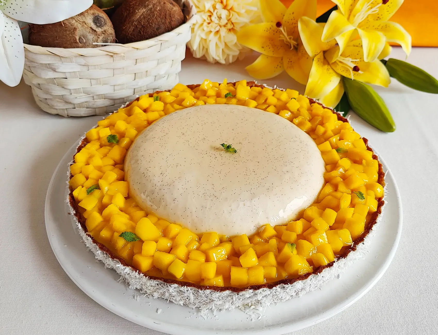 Coconut mango tart