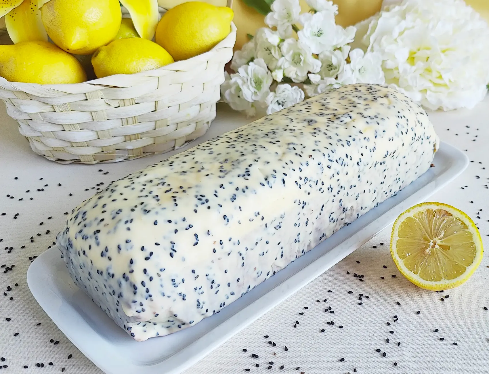 Lemon sesame travel cake