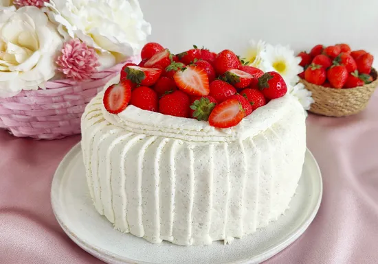 Mansikkakakku cake