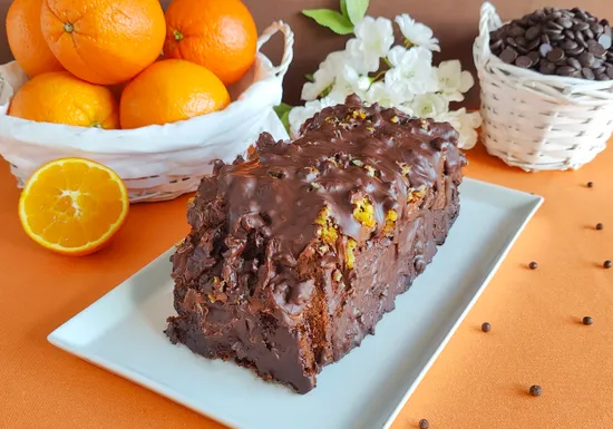 Moist orange and chocolate cake