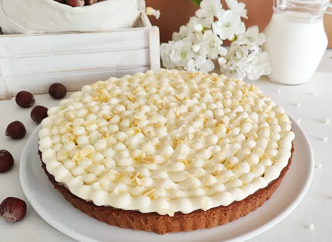 Tarta Happy Hippo de leche y avellana