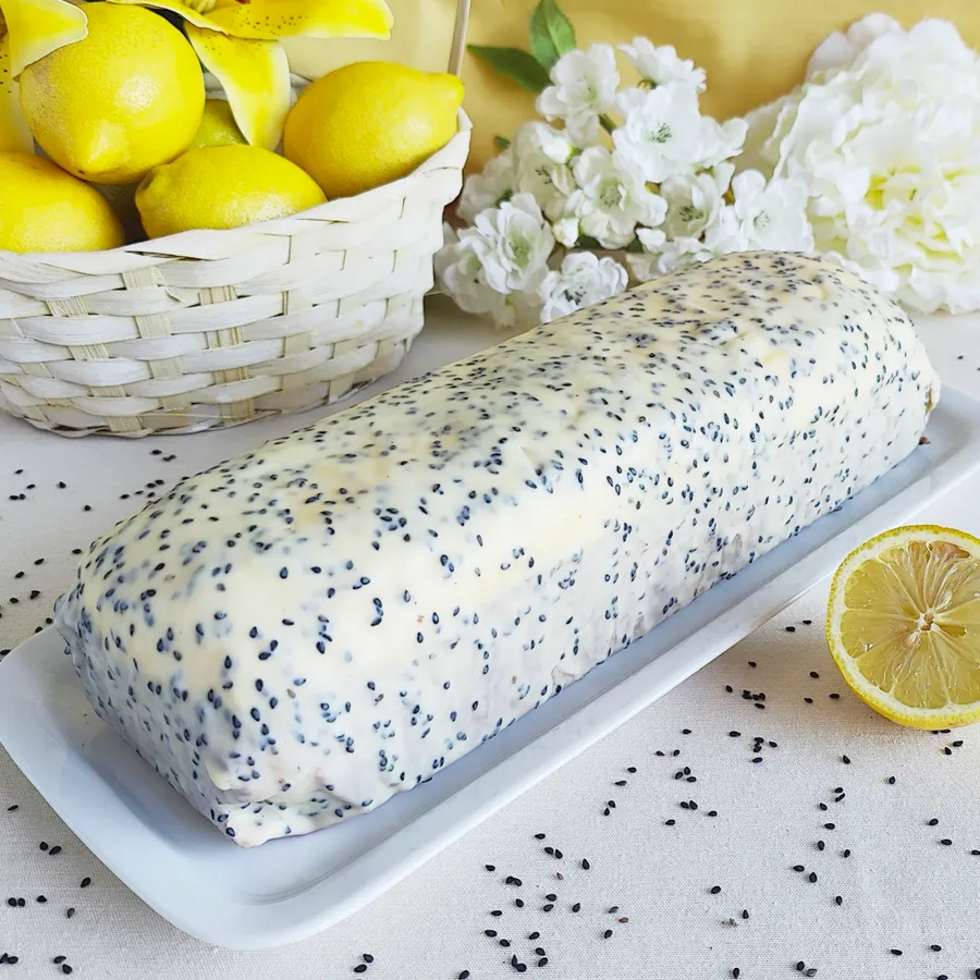 Lemon sesame travel cake