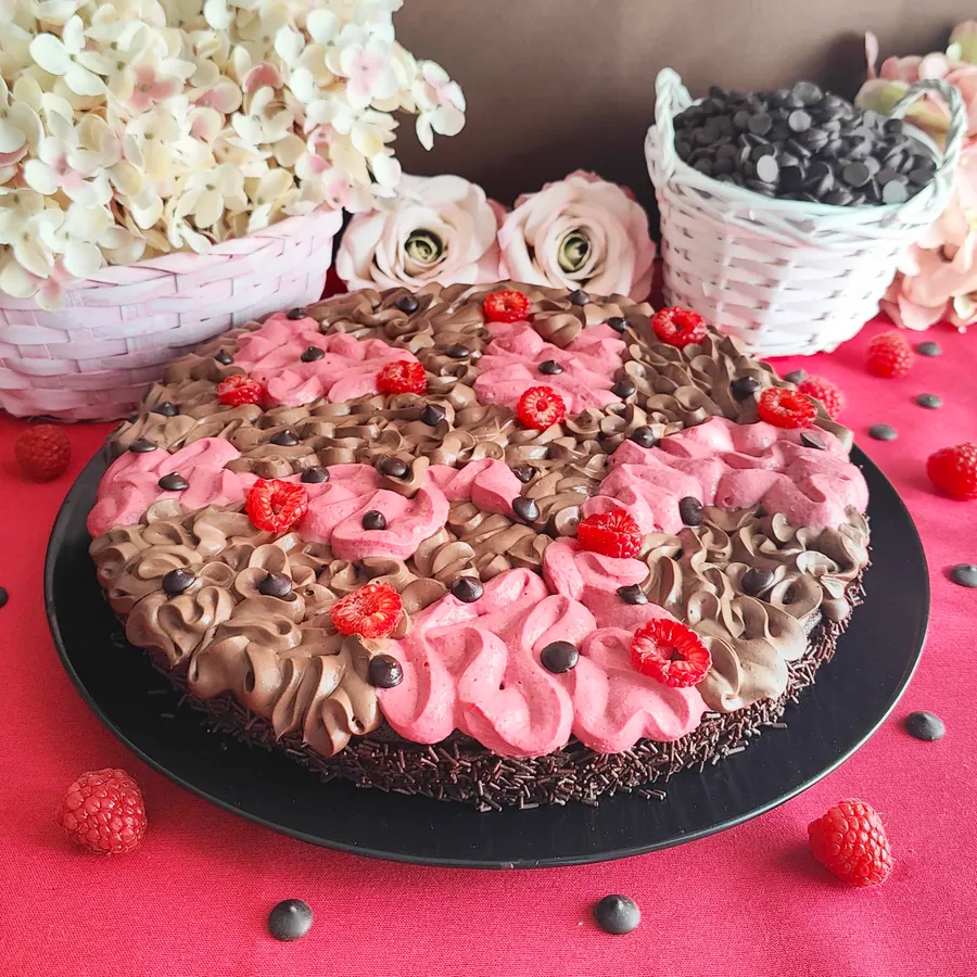 Tarta de frambuesa y chocolate