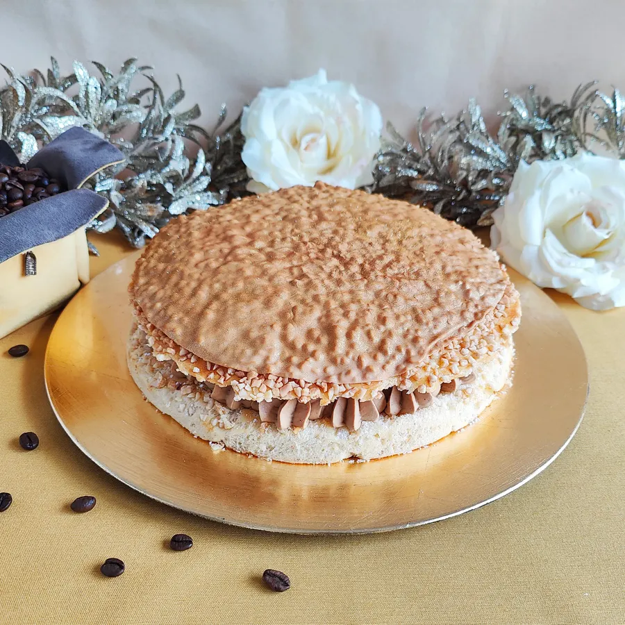 Brioche with coffee cream