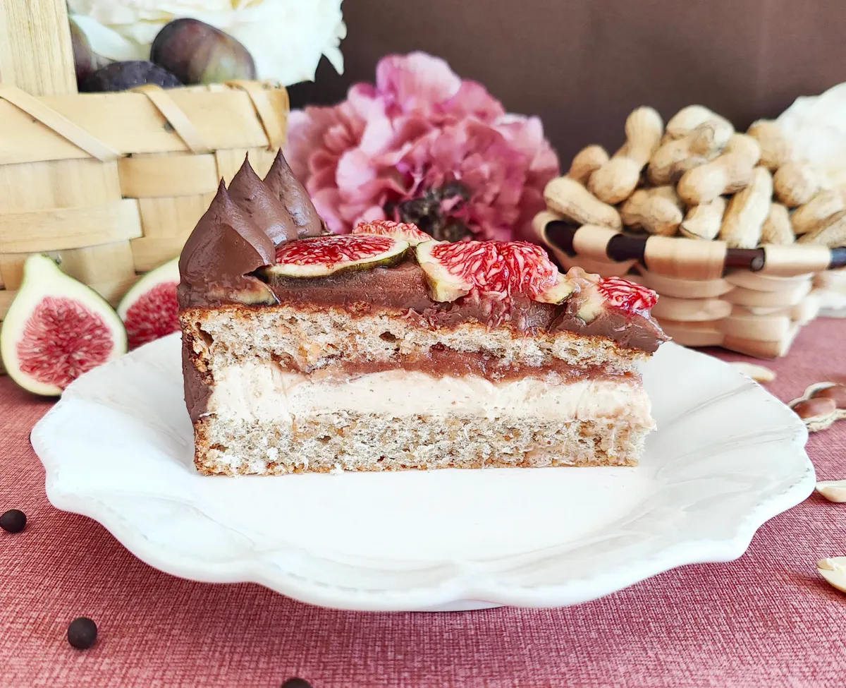 /assets/images/recipes/fig-peanut-chocolate-daquoise/2.webp