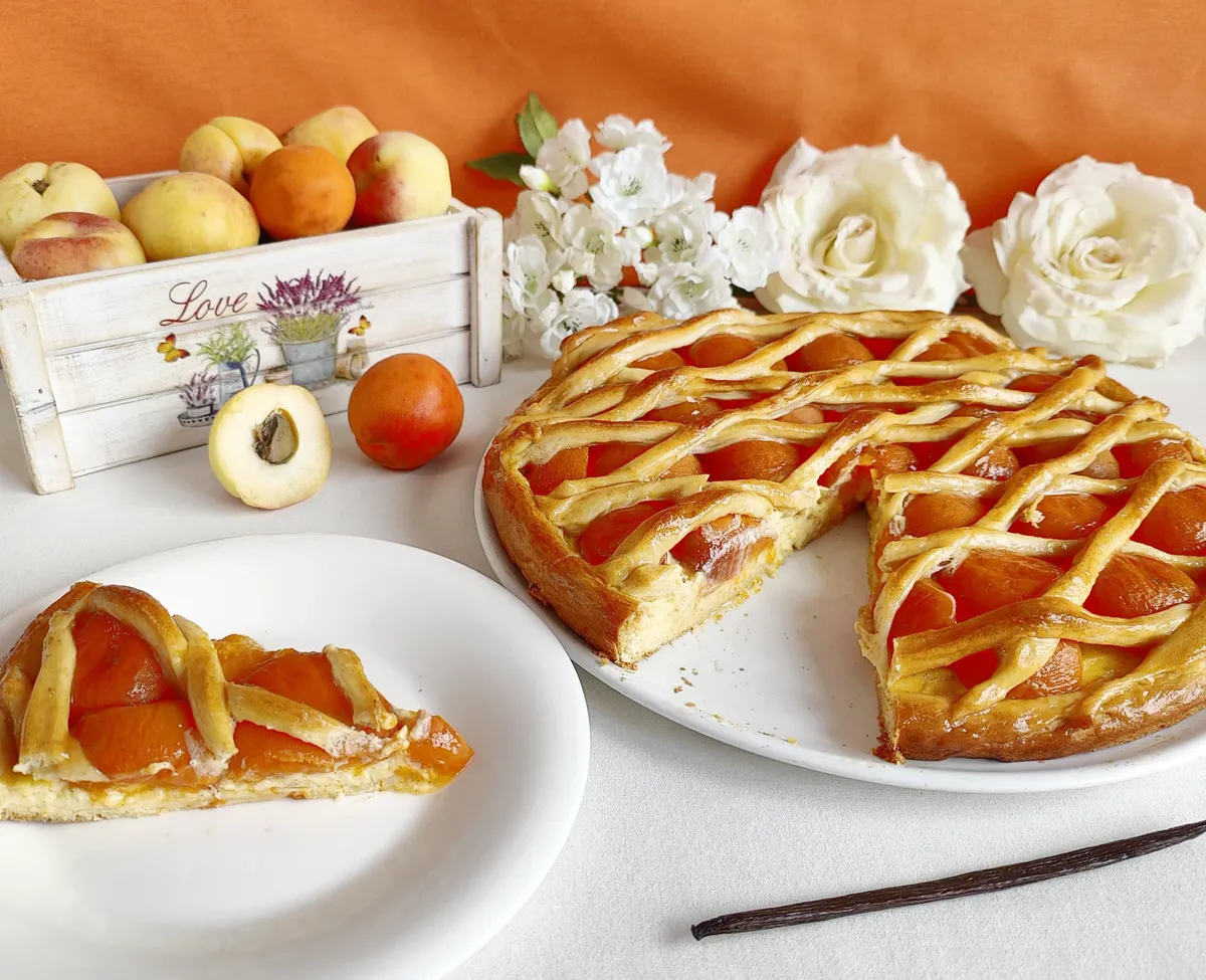 /assets/images/recipes/apricot-lattice-tart/3.webp
