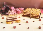 /assets/images/recipes/coffee-hazelnut-cake/3.webp