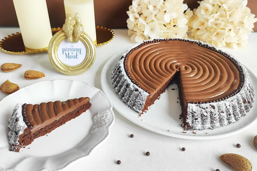 Caprese cake with chocolate coffee cream