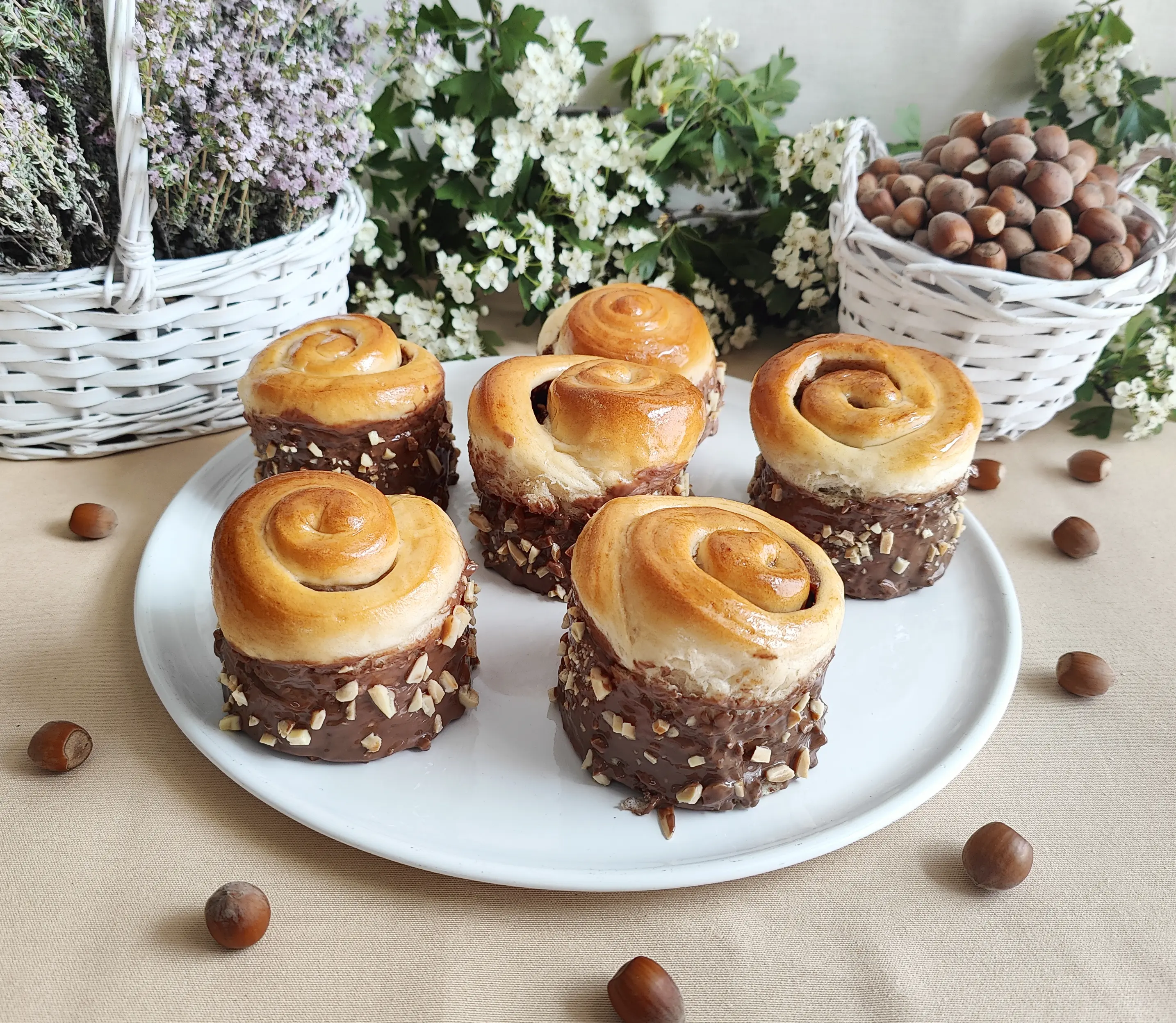 Brioche with hazelnut cream