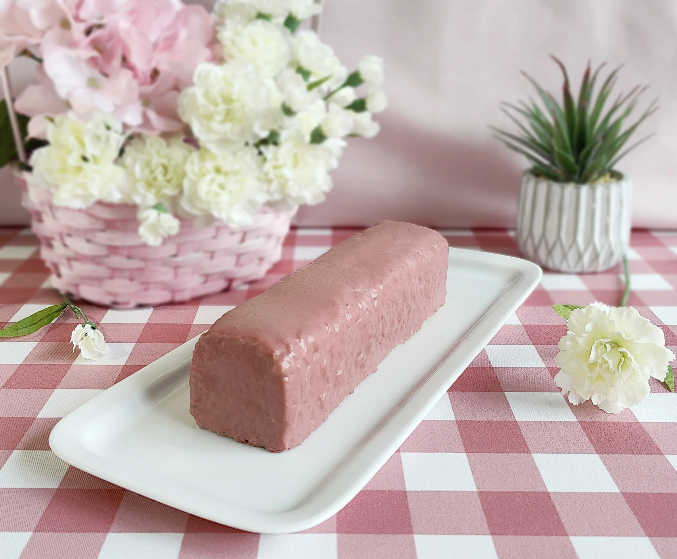 /assets/images/recipes/pantera-rosa-cake/1.webp