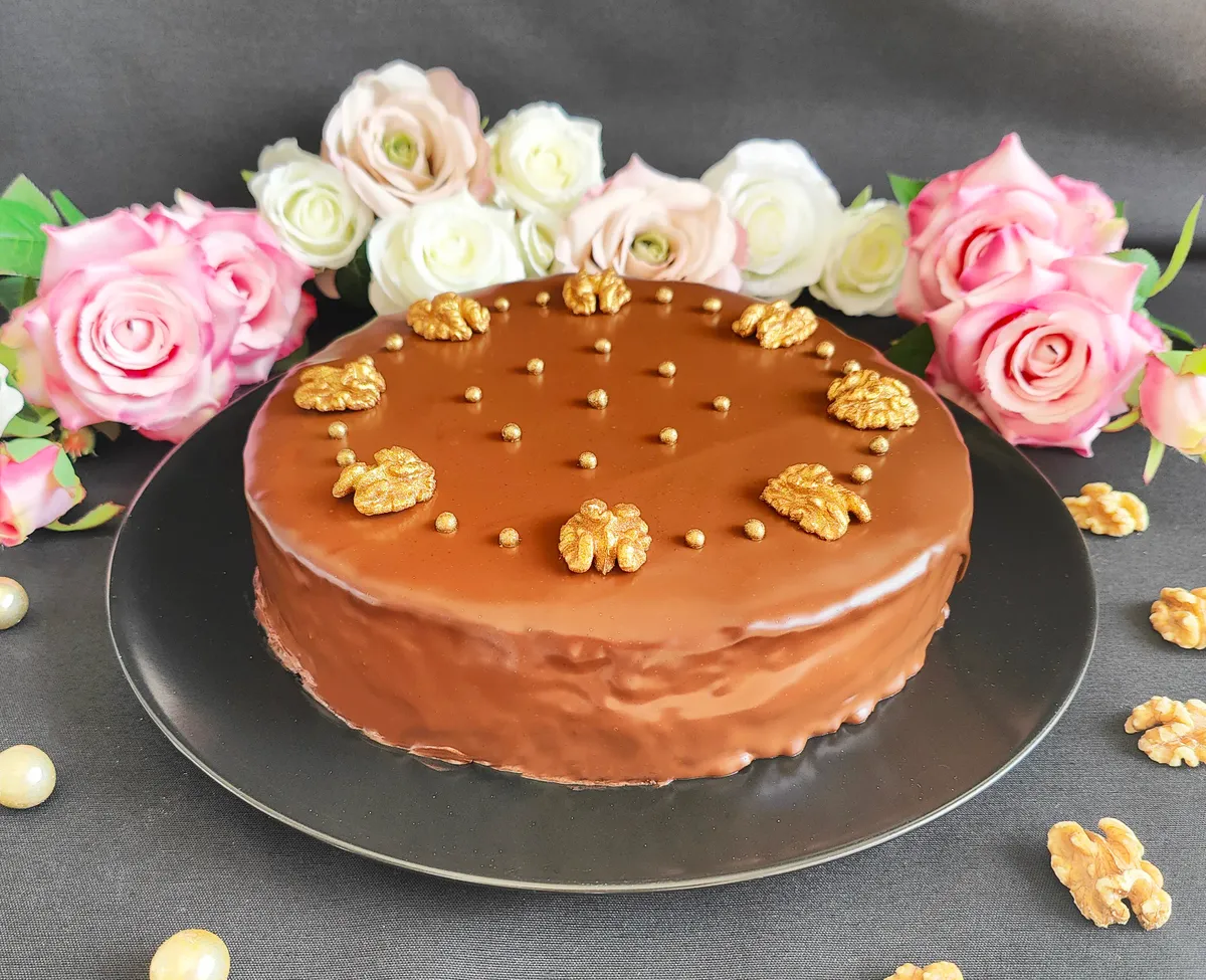 /assets/images/recipes/garash-cake/1.webp