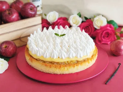 Aunt Genara's apple cake
