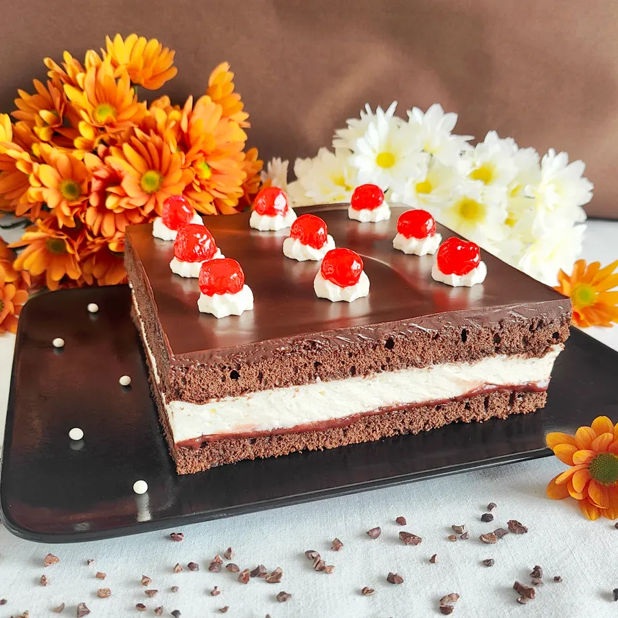 Wuzetka cake