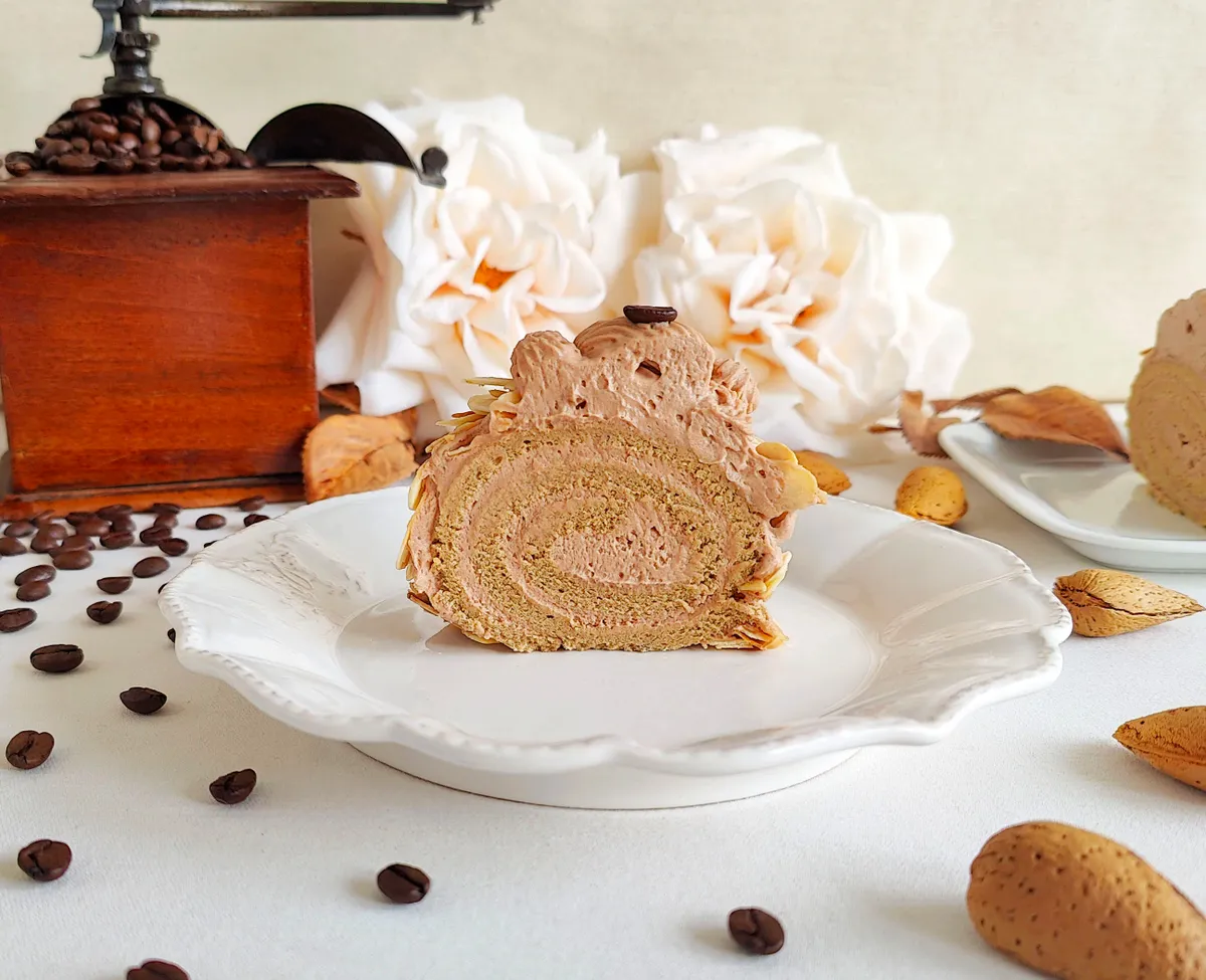 /assets/images/recipes/coffee-roll-cake/2.webp