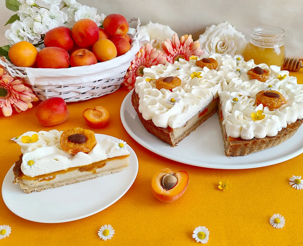 /assets/images/recipes/apricot-honey-tart/3.webp